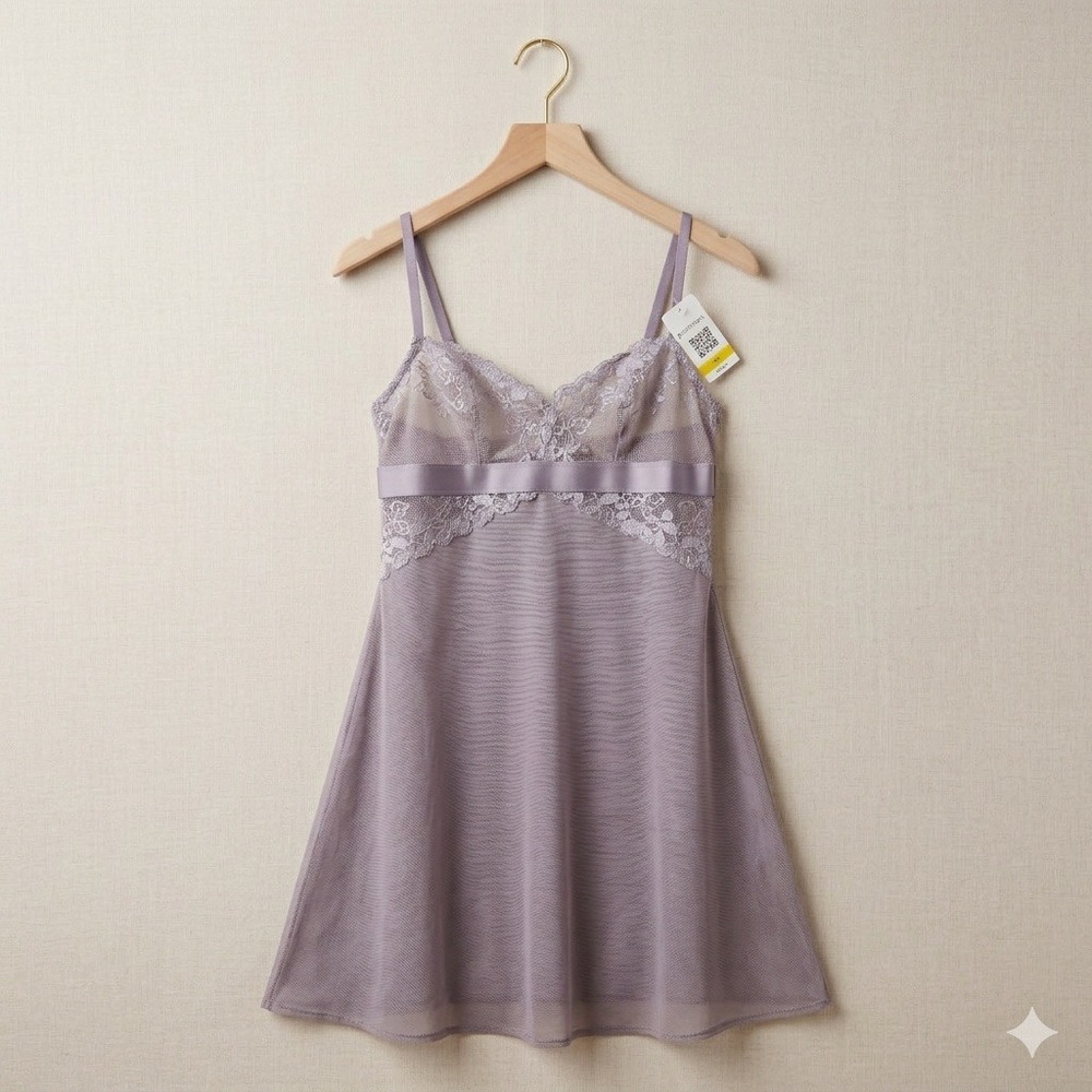 B.tempt'd by‎ Wacoal Lavender Lace Mesh Chemise Nightie Purple Medium 914227